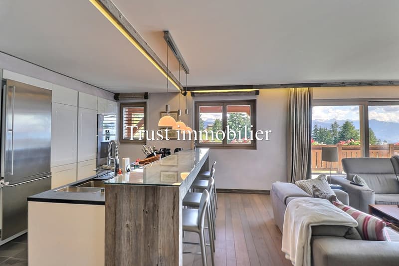 4014. Luxe et confort pour ce 4.5 pièces avec vue imprenable  /EI4218 (7)