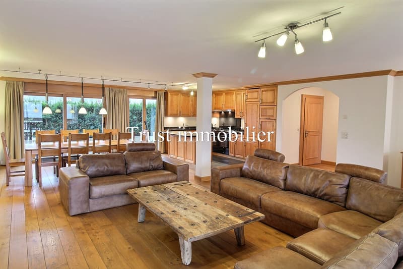 4016. Appartement en RdC au centre de Crans (11)