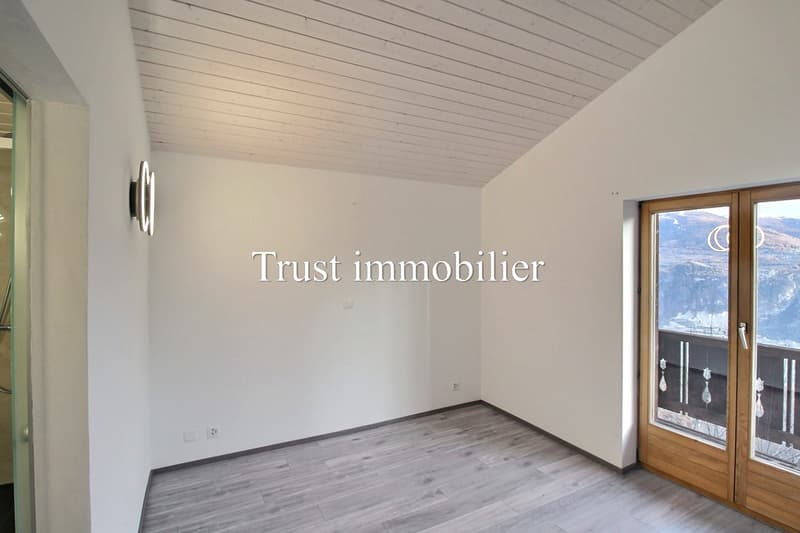 Vue splendide et charme garantis pour ce Chalet rénové (5)