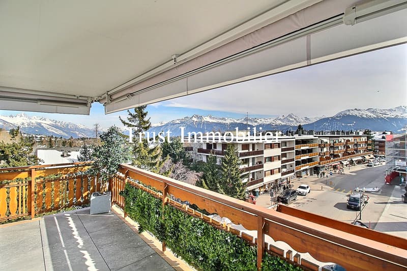 5011. Attique d'exception et vue panoramique au coeur de Crans (2)