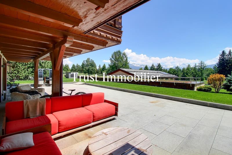 5000. Appartement luxueux de 270 m2 habitable au centre de Crans (8)