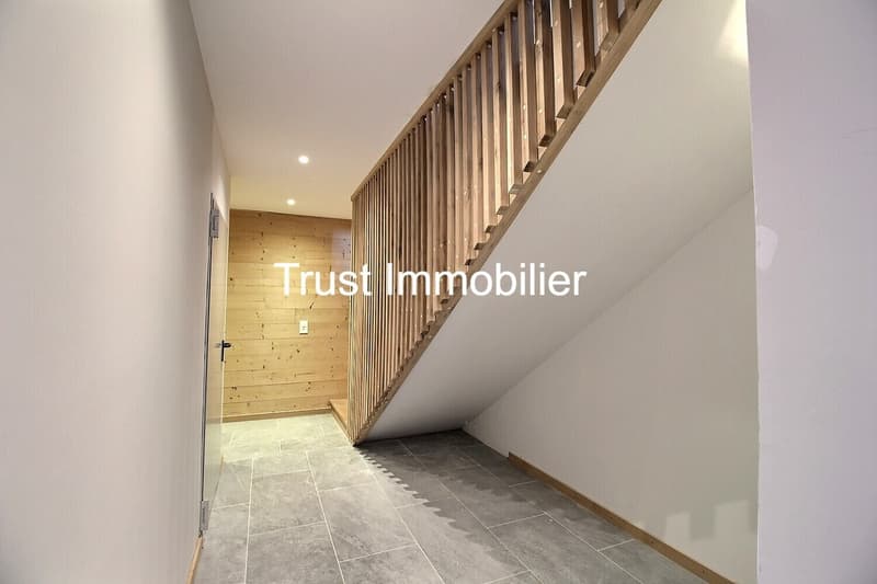 6002M-Gryon-Chalet 5.5 pièces rénové (9)