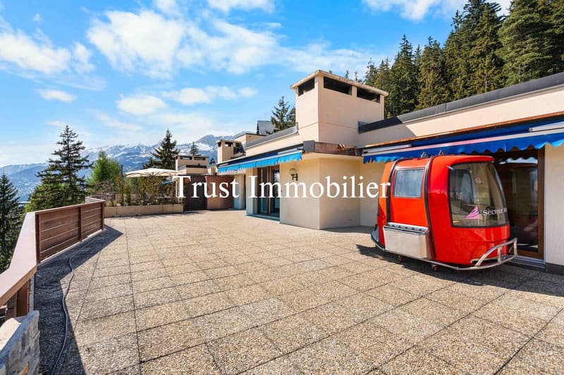 Appartement en attique + Studio, à 1km du centre de Crans (2)