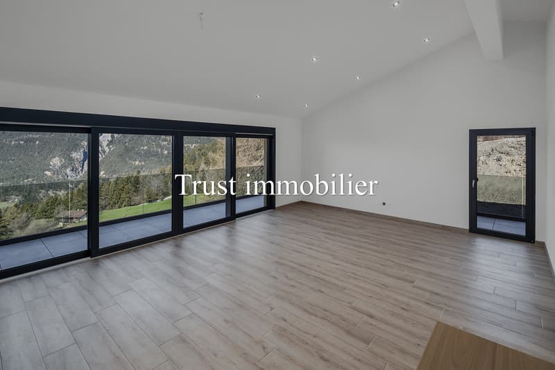 6018. Chalet neuf. Magnifique vue (9)