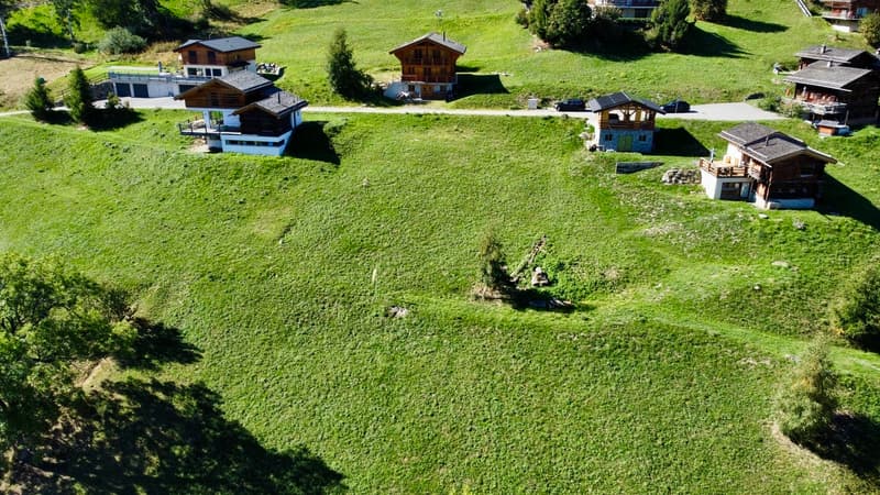 Parcelle prête à accueillir votre futur chalet à La Tzoumaz (2)