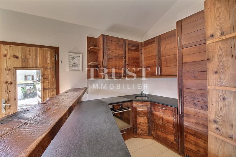 LUC / AYENT - MAGNIFIQUE GRANGE RÉNOVÉE AVEC MAISON VILLAGEOISE (11)