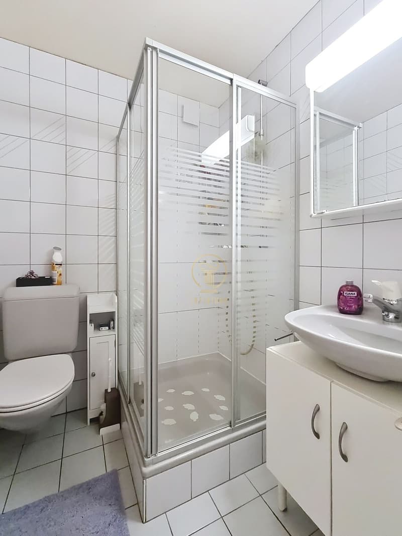 Exclusivité! ARZIER-LE-MUIDS - magnifique villa jumelle de 6.5 pièces - Prix négociable. (13)