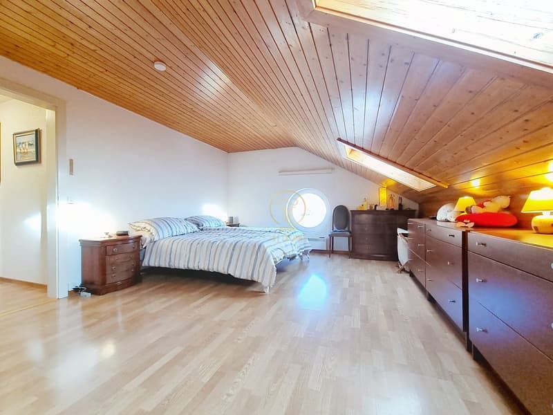 Exclusivité! ARZIER-LE-MUIDS - magnifique villa jumelle de 6.5 pièces - Prix négociable. (8)
