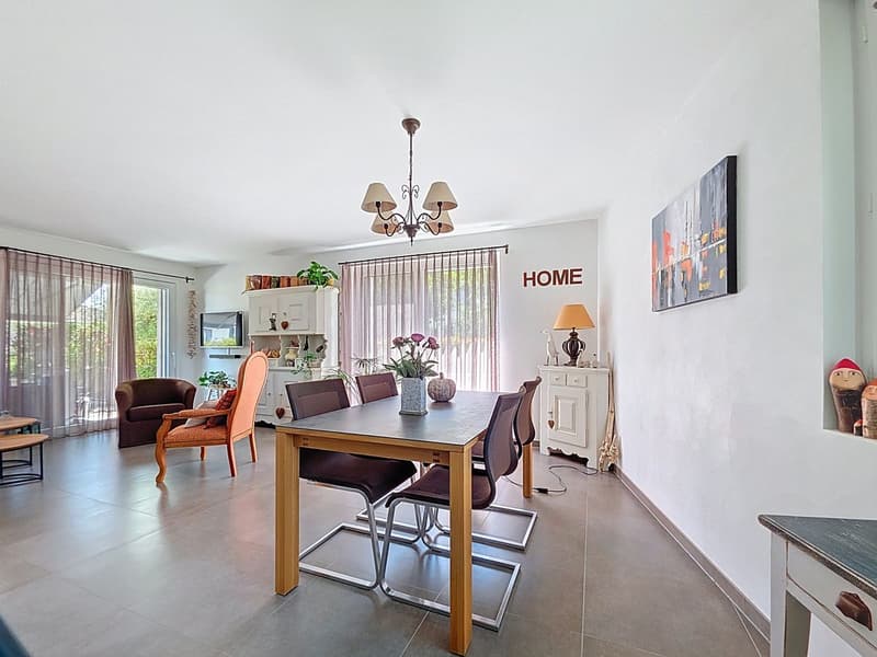 SAINT-PREX- appartement avec jardin et terrasses au coeur de village