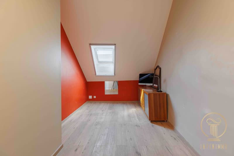 AUBONNE - Magnifique appartement en triplex (5)
