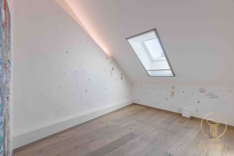 AUBONNE - Magnifique appartement en triplex (4)