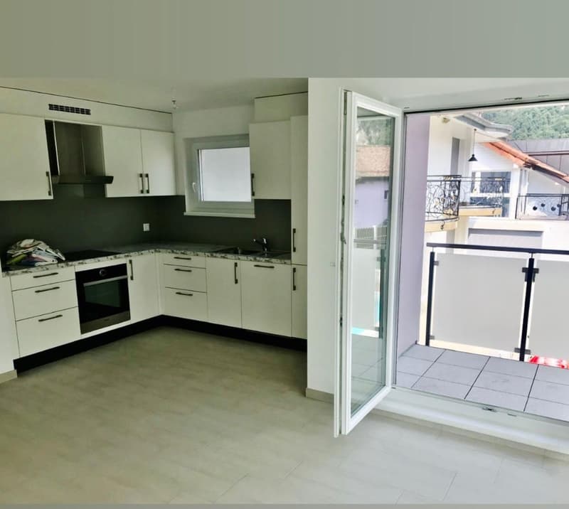 RENNAZ - Superbe appartement de 2.5 pièces au premier étage avec balcon à côté de l'hôpital. (4)