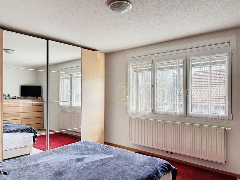 A 5 MIN DE MEZIERES - magnifique villa individuelle lumineuse sur 2 niveaux, avec 5 chambres (9)