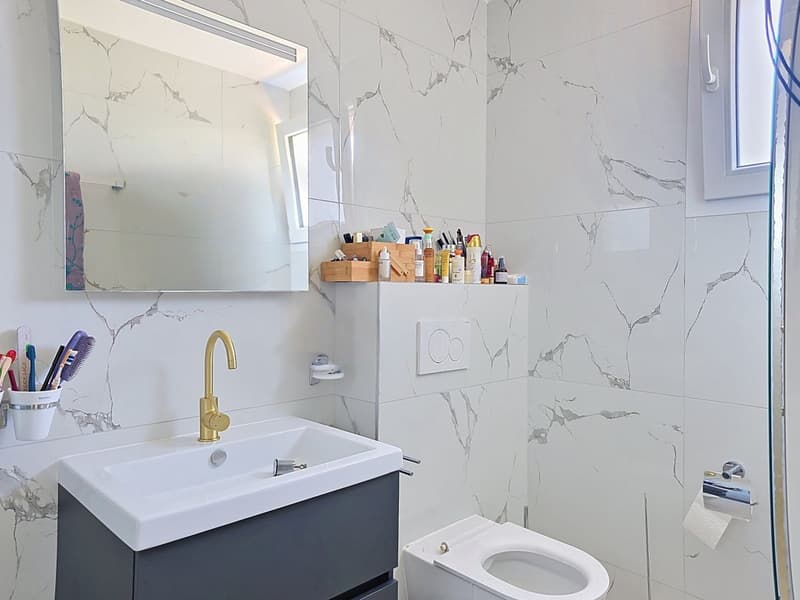 LUCENS - Bel appartement contemporain (6)