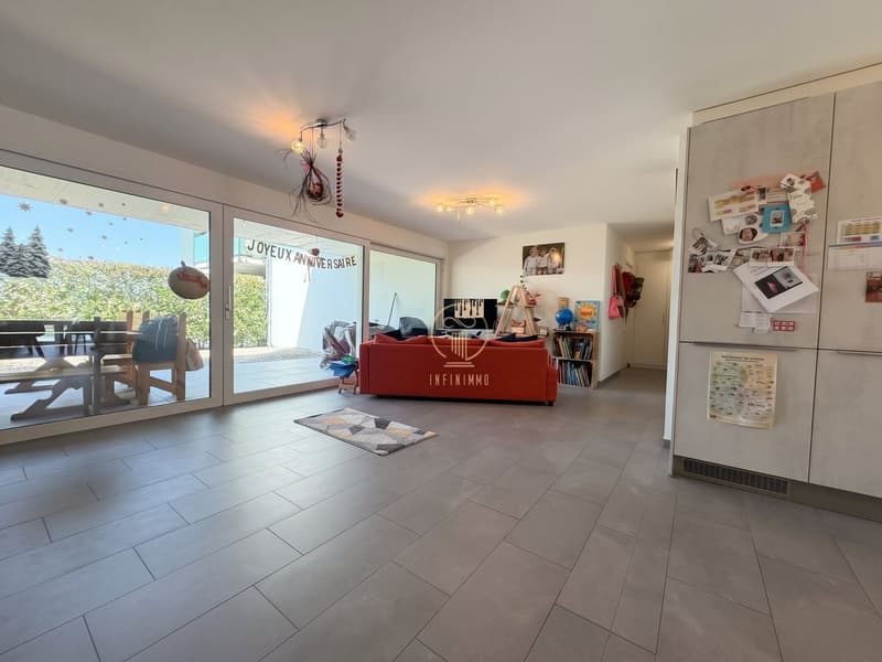 BAVOIS, appartement 5.5 pièces traversant et lumineux! (2)