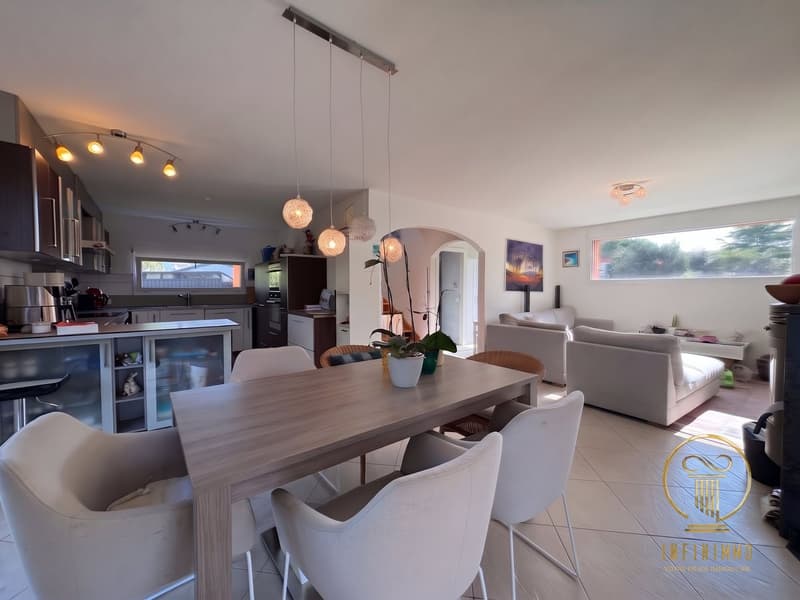 CUGY FR - Magnifique villa individuelle de 5 pièces avec espaces généreux (4)