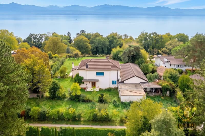 BUCHILLON - Maison individuelle de 8 pièces et grand jardin (1)