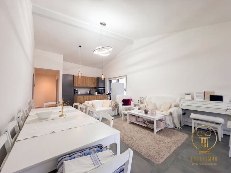 PERROY - Magnifique appartement de 3.5 pièces avec balcon terrasse ! (2)