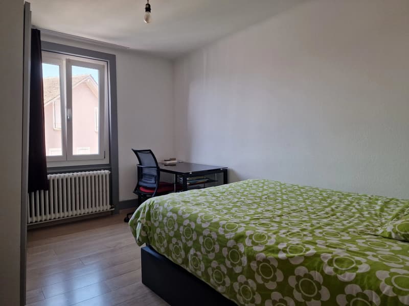 Un appartement offrant un bon rendement, agréable et idéalement situé. (6)
