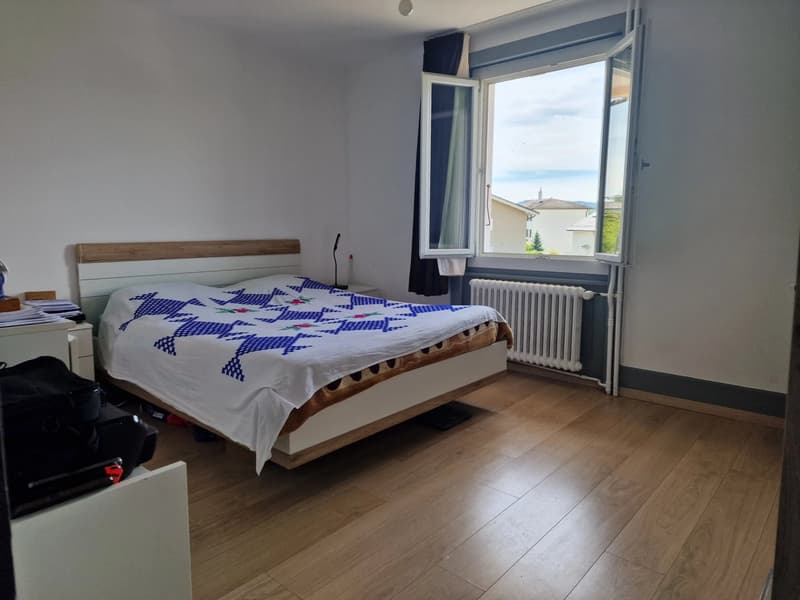Un appartement offrant un bon rendement, agréable et idéalement situé. (4)