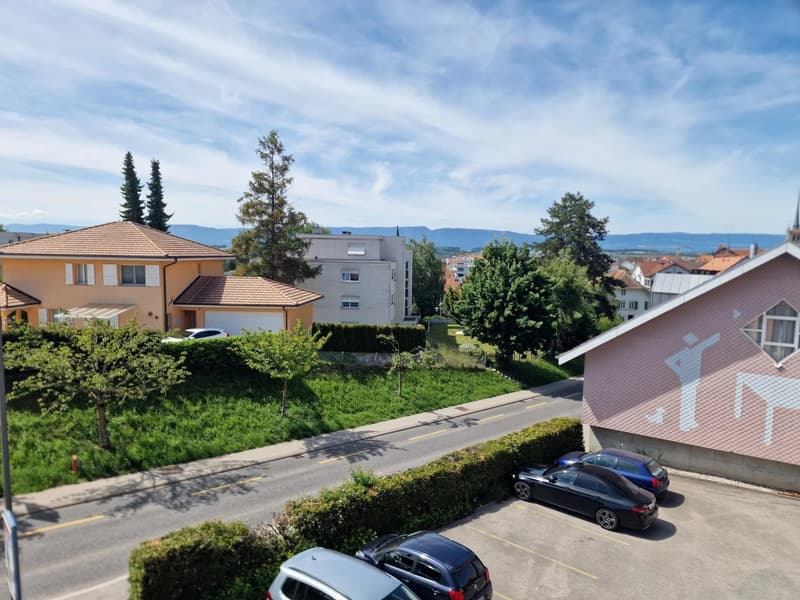 Un appartement offrant un bon rendement, agréable et idéalement situé. (8)