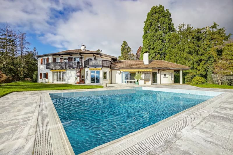 Villa avec piscine au coeur de Lavaux (1)