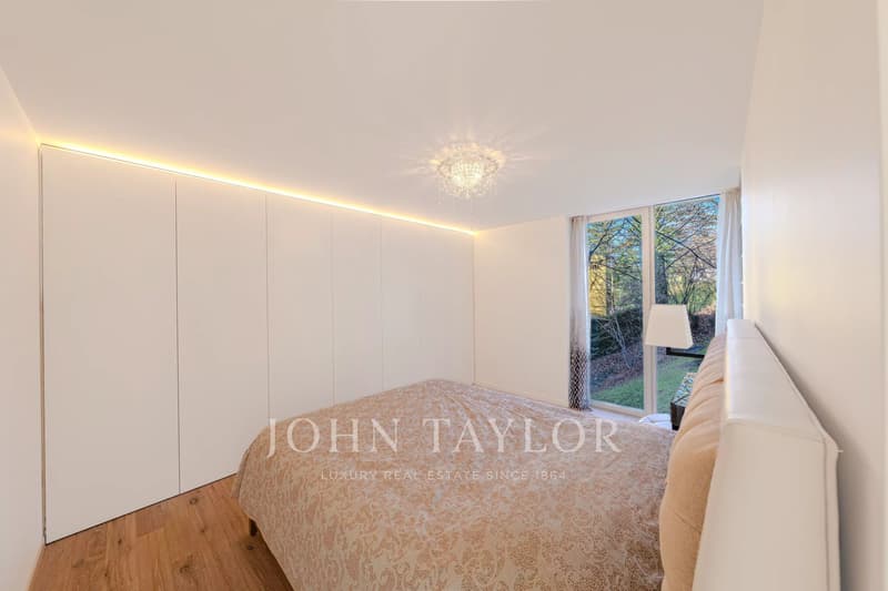 EXCLUSIVITÉ! Exceptionnel 4.5 pièces contemporain avec vue panoramique sur le lac (7)