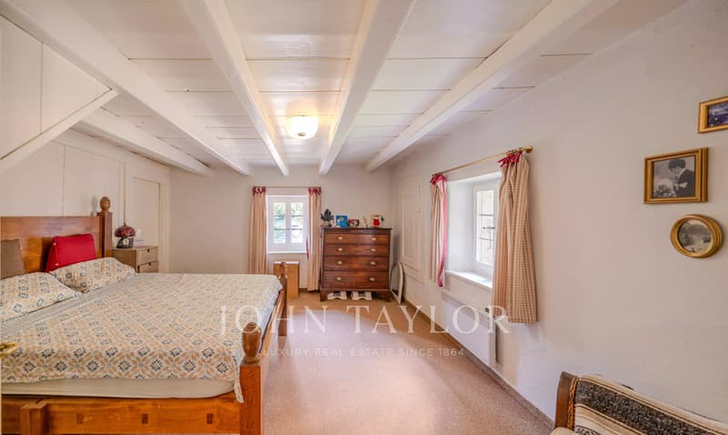Ferme de 370m2 habitables avec piscine (11)
