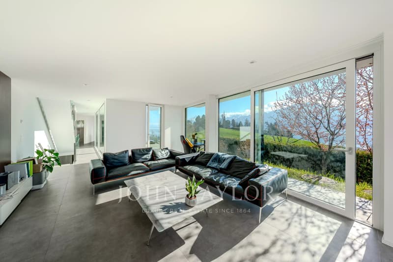 Villa contemporaine avec vue panoramique à Brent (12)