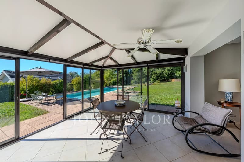 Villa avec piscine, vue lac et Mont-Blanc (7)
