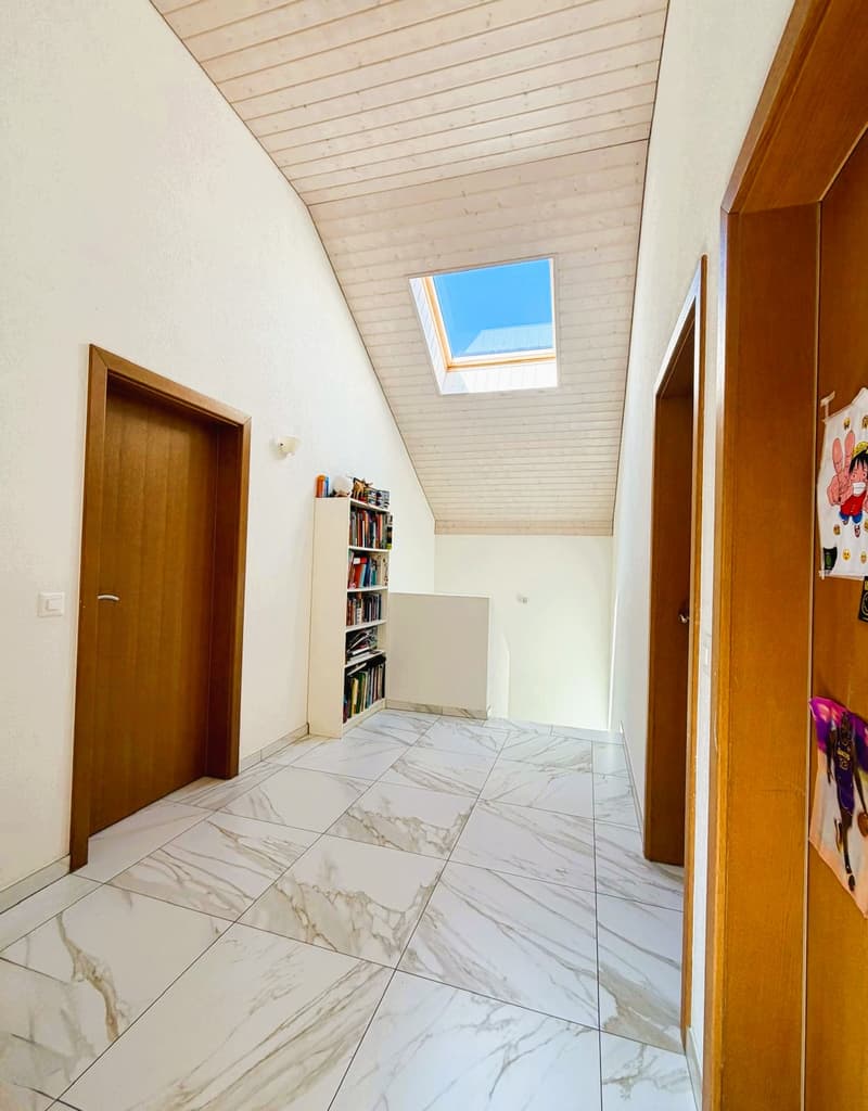 Magnifique maison individuelle de 5.5 pièces à Misery-Courtion (13)