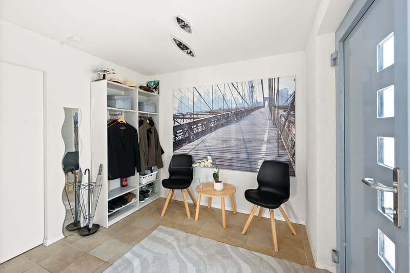 Spacieuse villa avec piscine et 2.5 pièces indépendant à St-Aubin (7)