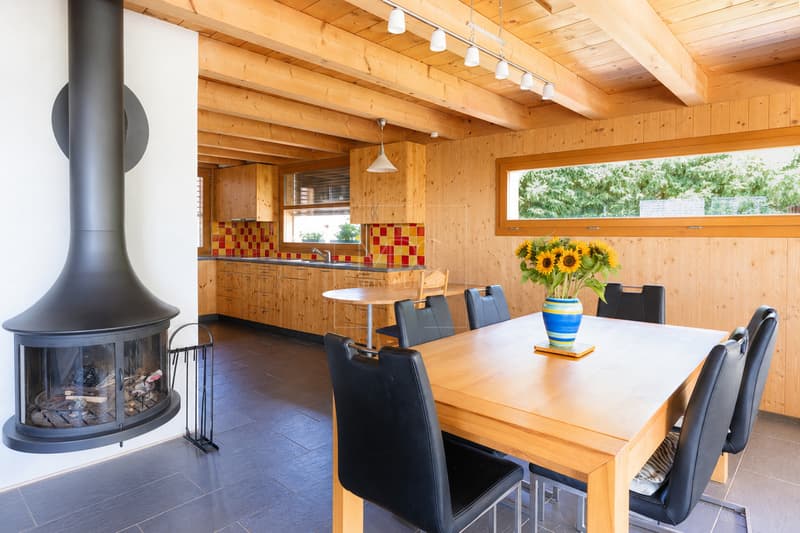 Beau châlet contemporain avec vue panoramique à Châtel-St-Denis (6)