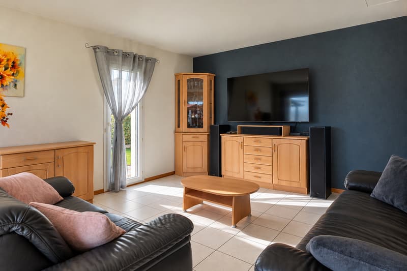Villa individuelle de 5.5 pièces avec vue panoramique sur le Moléson (2)