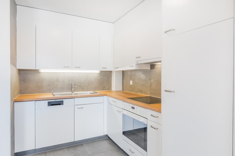 Appartement 3½ pièces avec balcon et place de parc intérieure - Neyruz (4)