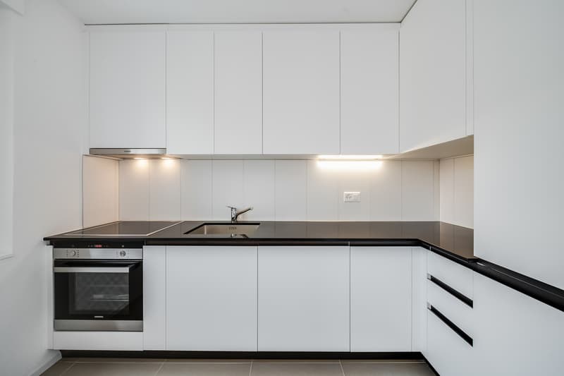 Appartement lumineux de 3.5 pièces au 1er étage, en ville de Fribourg (4)