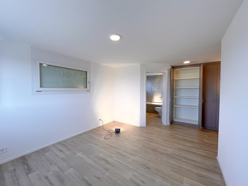 Superbe 3.5 pièces dans nouvelle construction - avec local de stockage (9)