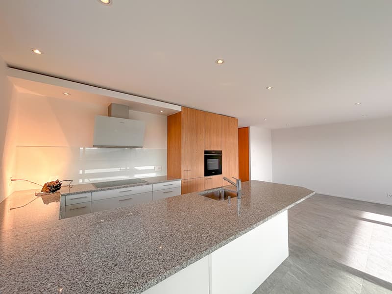 Superbe 3.5 pièces dans nouvelle construction - avec local de stockage (6)