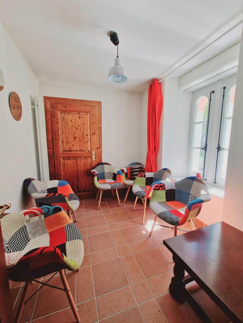 Bureaux atypiques avec cachet à louer - Bourguillon (Fribourg) (8)