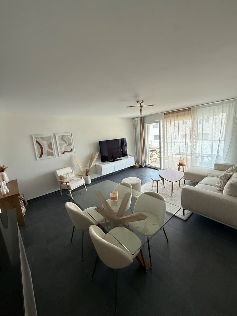 Bel appartement à Farvagny, 2.5pces avec grand balcon (1)