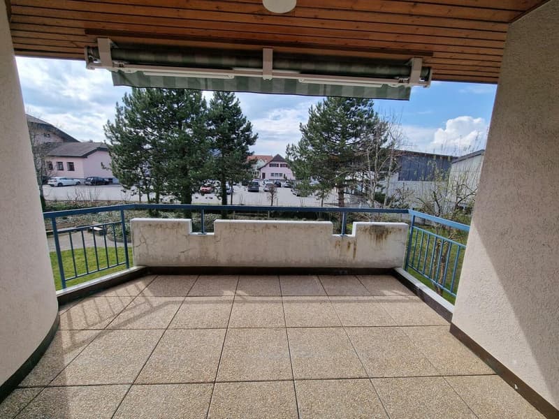 A louer spacieux appartement de 5.5 pièces avec balcon à Rossens (5)