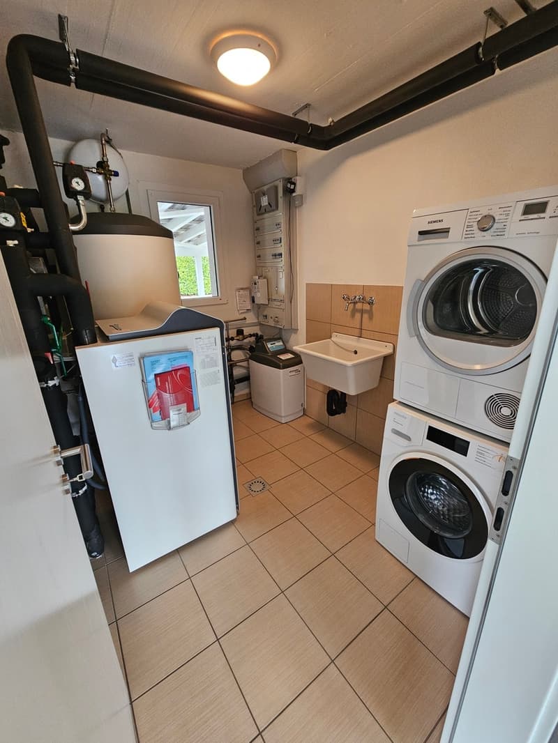 Faoug VD à louer superbe villa de 5.5 pièces avec grand jardin arboré (10)