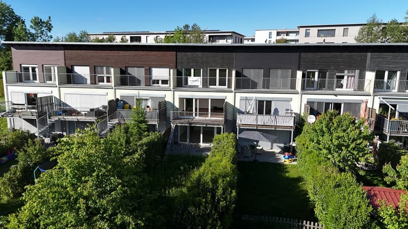 Estavayer-le-Lac Triplex avec jardin de 5.5 pièces Libre de suite ! (2)
