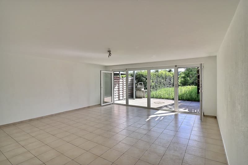 Estavayer-le-Lac Triplex avec jardin de 5.5 pièces Libre de suite ! (6)
