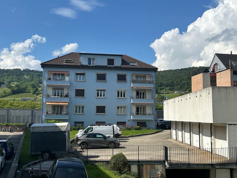 Le Landeron À louer attique de 3.5 pièces Disponible de suite (1)