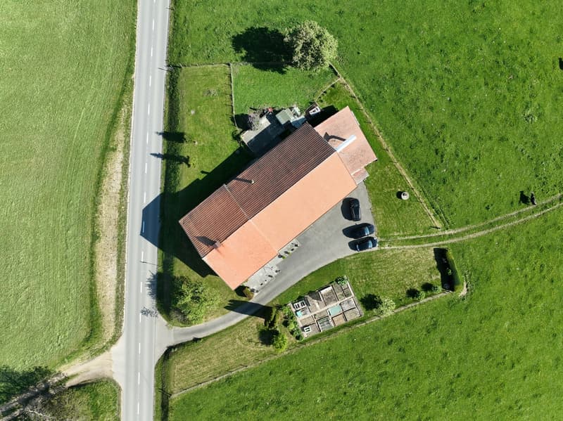 Ferme individuelle au coeur d'une nature préservée (2)