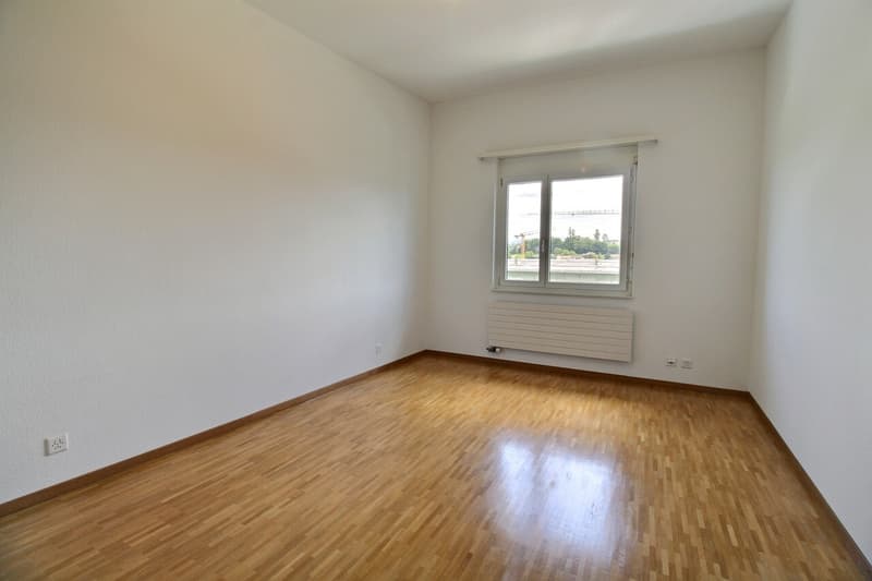Bel appartement en attique de 4.5 pièces (9)
