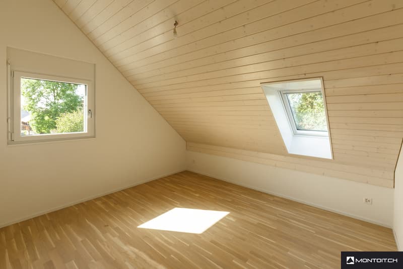 Dompierre, à vendre, dernier  attique de 7.5 pièces de 160 m2 + balcon (13)