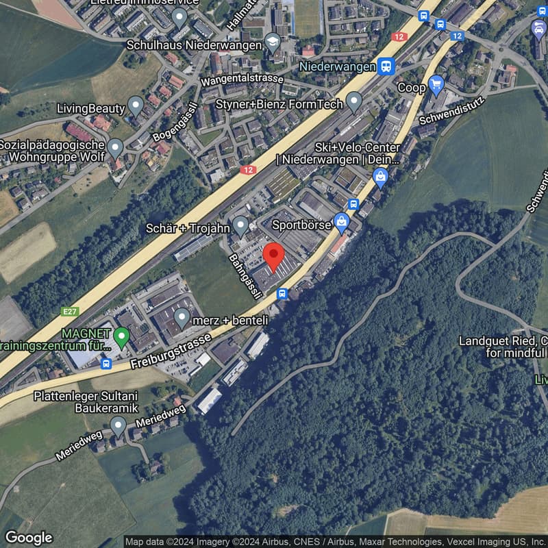 Niederwangen b.Bern, à louer, 250 m2 de bureaux et 230 m2 d'entrepôts (8)