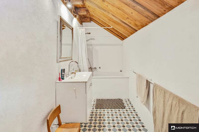 Yvonand, à vendre, maison de caractère + potentiel d'agrandissement (10)
